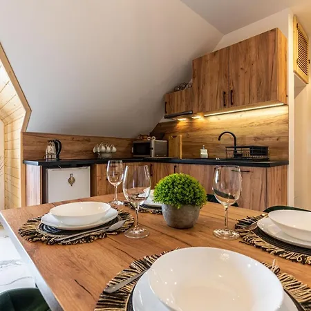 Widokowy - Goscinne * Banska Wyzna