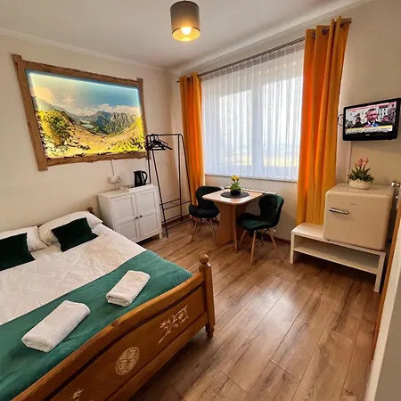 Widokowy - Goscinne * Banska Wyzna